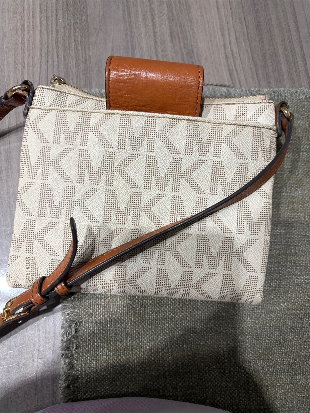 Michael Kors Cream and Tan Wristlet - Picture 6 of 6
